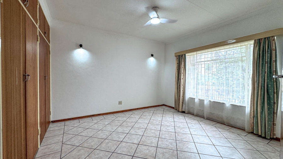 2 Bedroom Property for Sale in West Acres Mpumalanga