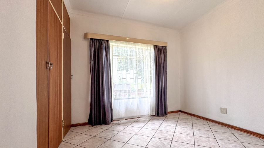 2 Bedroom Property for Sale in West Acres Mpumalanga