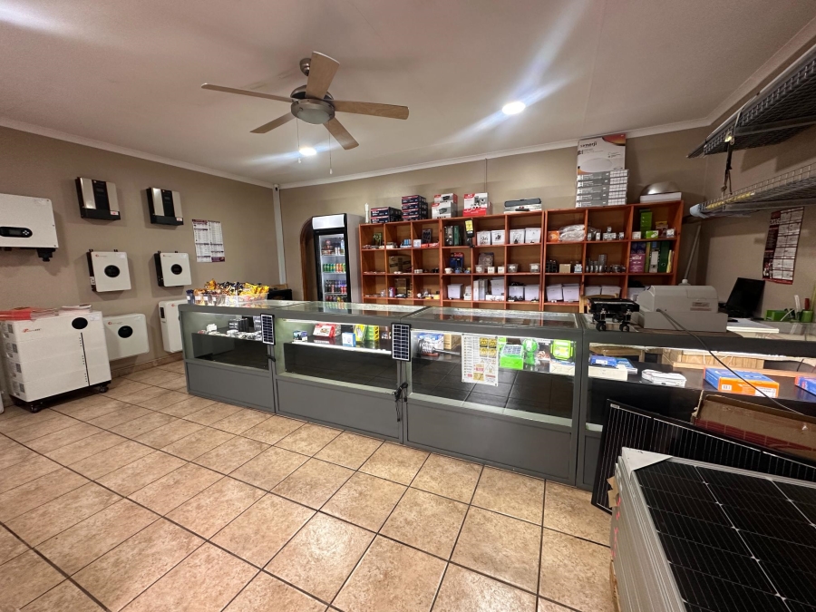 To Let Commercial Property for Rent in Del Judor Mpumalanga