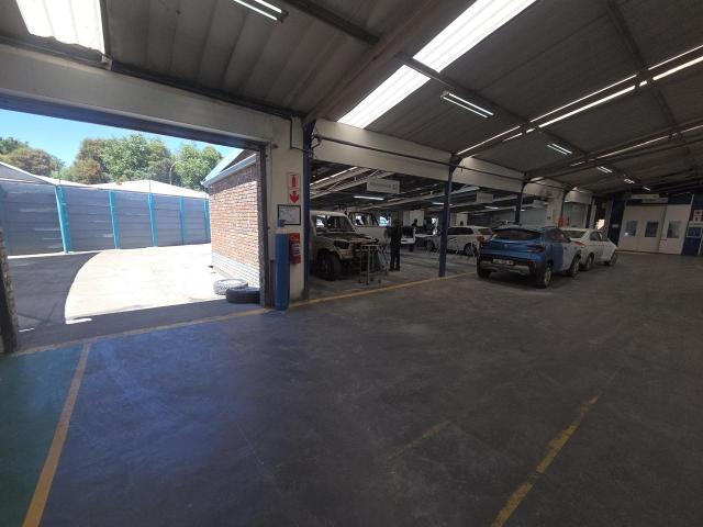 To Let Commercial Property for Rent in Witbank Ext 8 Mpumalanga