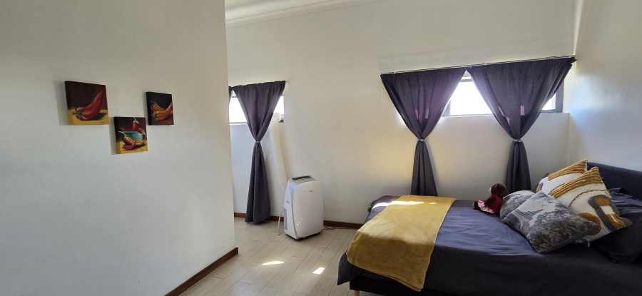 4 Bedroom Property for Sale in Sonheuwel Mpumalanga