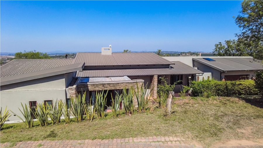 5 Bedroom Property for Sale in Pamushana Estate Mpumalanga