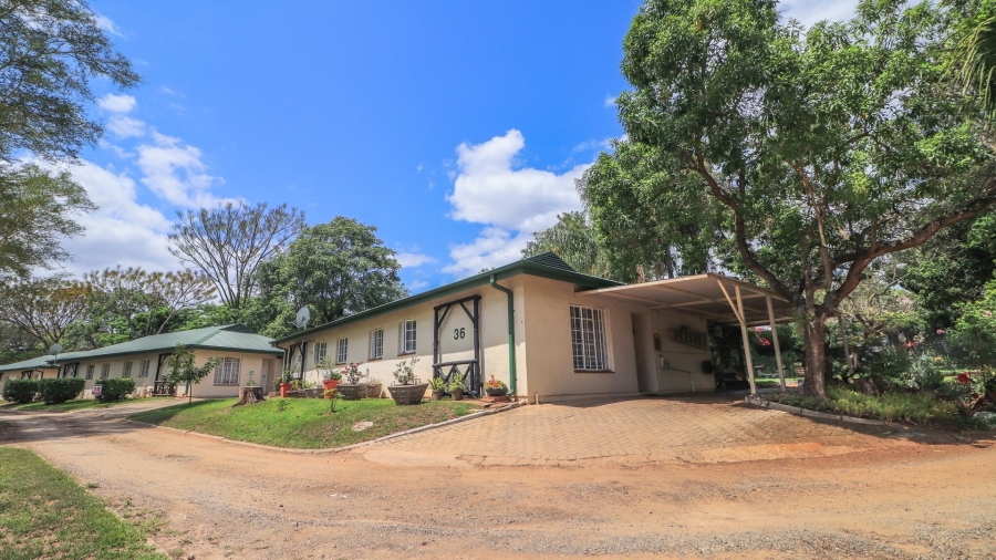 1 Bedroom Property for Sale in White River Ext 16 Mpumalanga