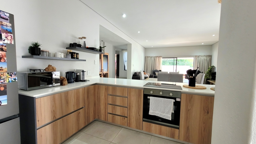 3 Bedroom Property for Sale in Elawini Lifestyle Estate Mpumalanga