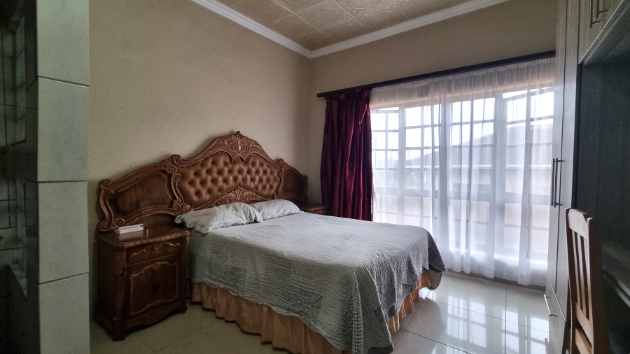 5 Bedroom Property for Sale in White River Ext 49 Mpumalanga