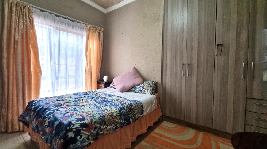 5 Bedroom Property for Sale in White River Ext 49 Mpumalanga