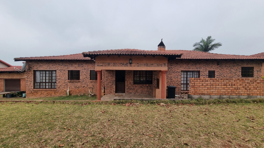 5 Bedroom Property for Sale in White River Ext 49 Mpumalanga