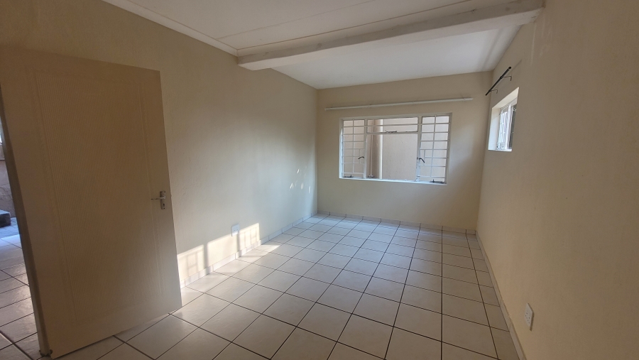 To Let 1 Bedroom Property for Rent in Nelspruit Ext 29 Mpumalanga