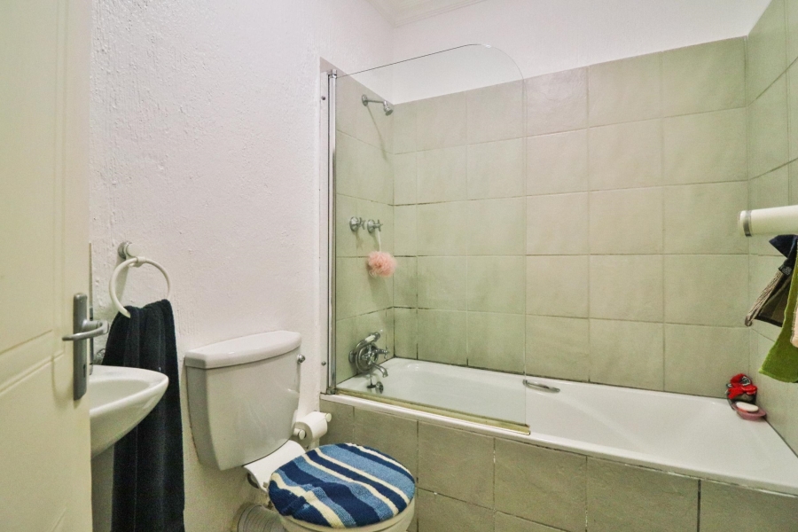 1 Bedroom Property for Sale in Nelspruit Mpumalanga