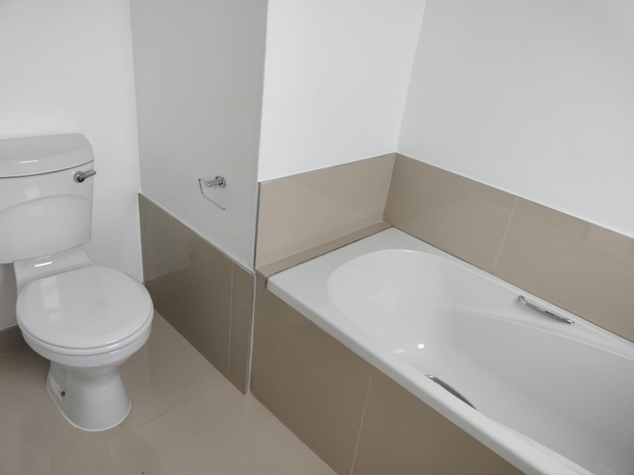 To Let 2 Bedroom Property for Rent in West Acres Mpumalanga