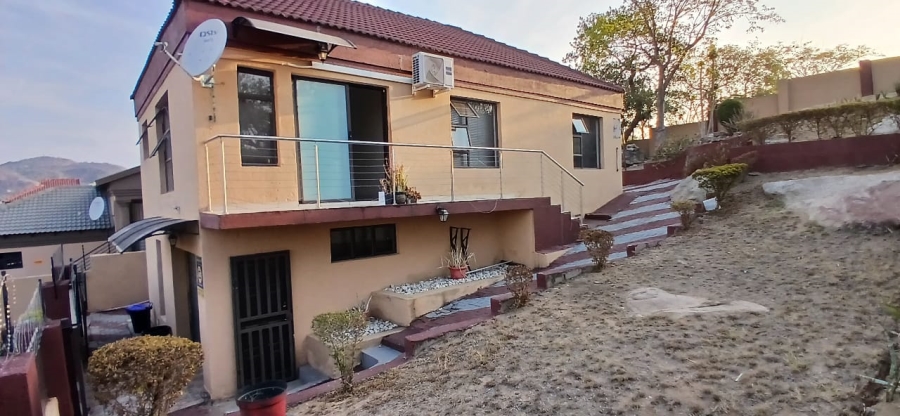 4 Bedroom Property for Sale in Kamagugu Mpumalanga