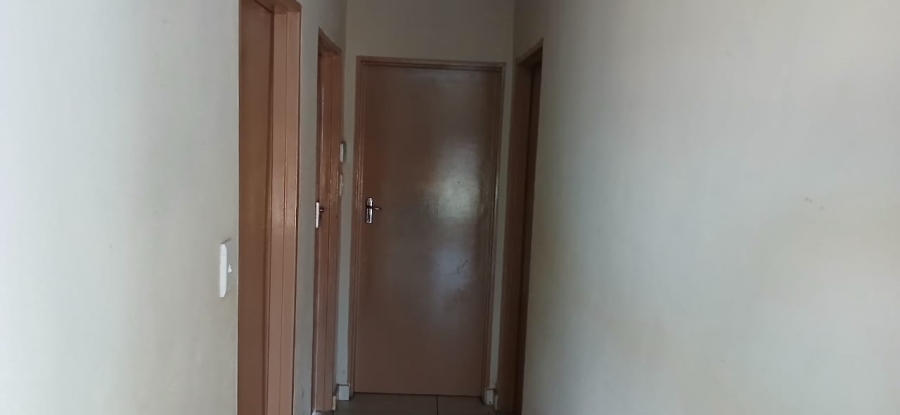 4 Bedroom Property for Sale in Kamagugu Mpumalanga