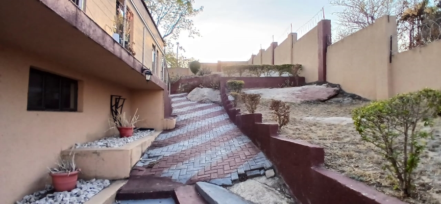 4 Bedroom Property for Sale in Kamagugu Mpumalanga