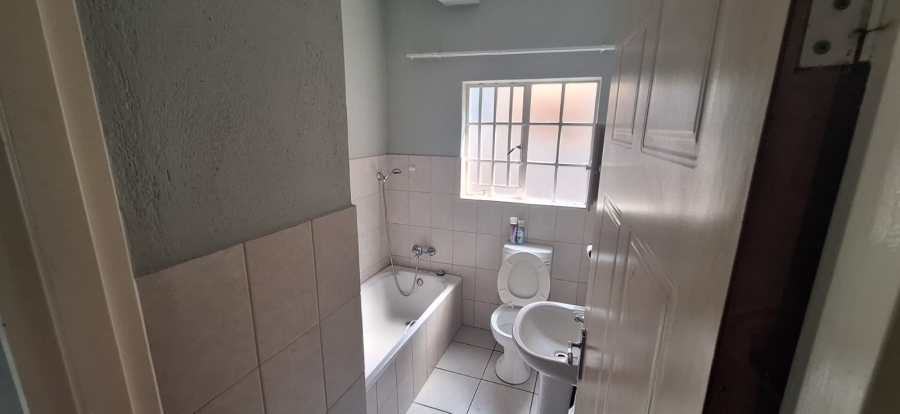 To Let 2 Bedroom Property for Rent in Nelspruit Mpumalanga