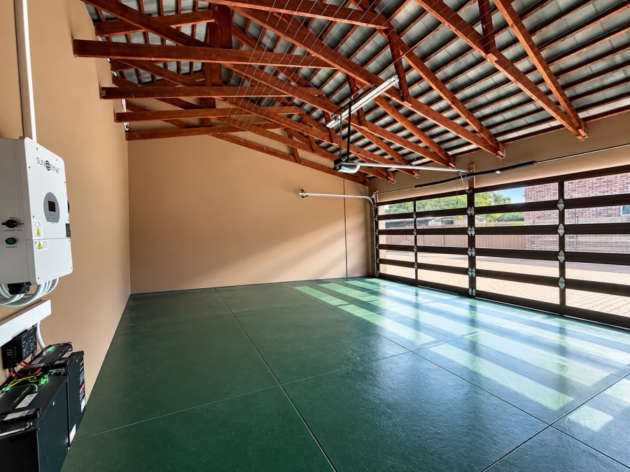 7 Bedroom Property for Sale in Kinross Mpumalanga