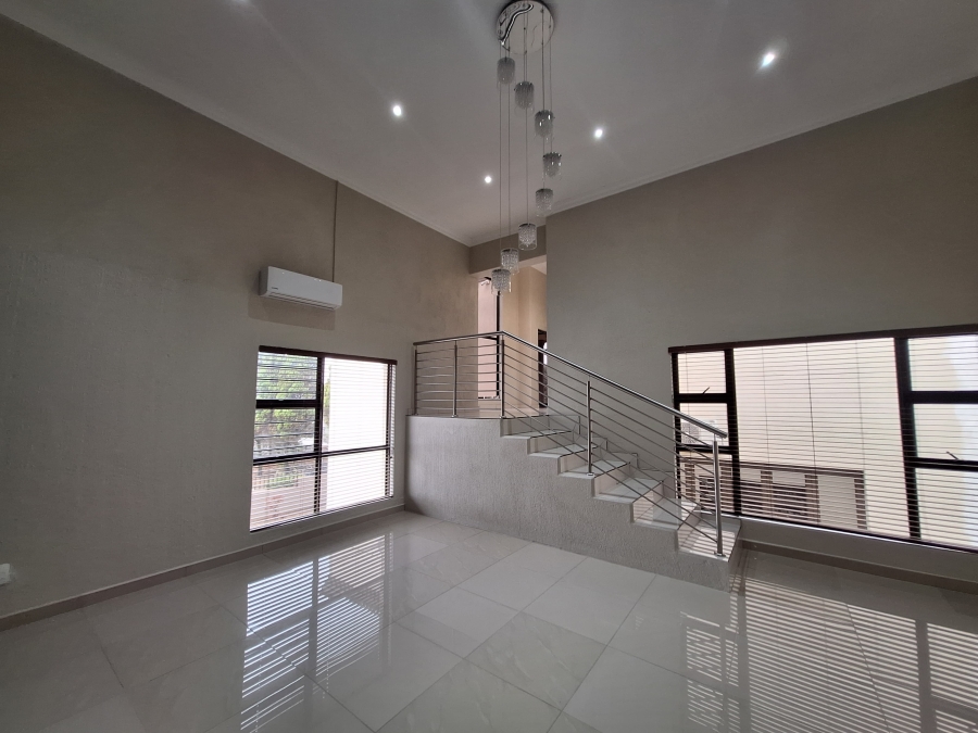 To Let 6 Bedroom Property for Rent in Nelspruit Ext 11 Mpumalanga