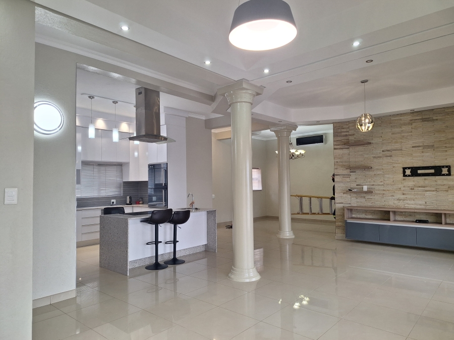 To Let 6 Bedroom Property for Rent in Nelspruit Ext 11 Mpumalanga