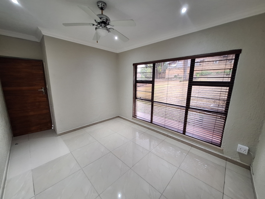 To Let 6 Bedroom Property for Rent in Nelspruit Ext 11 Mpumalanga