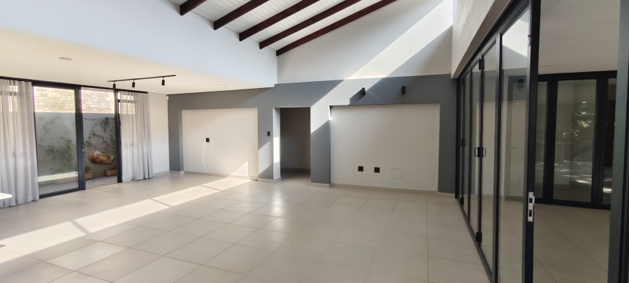 To Let 3 Bedroom Property for Rent in Sonheuwel Ext 1 Mpumalanga