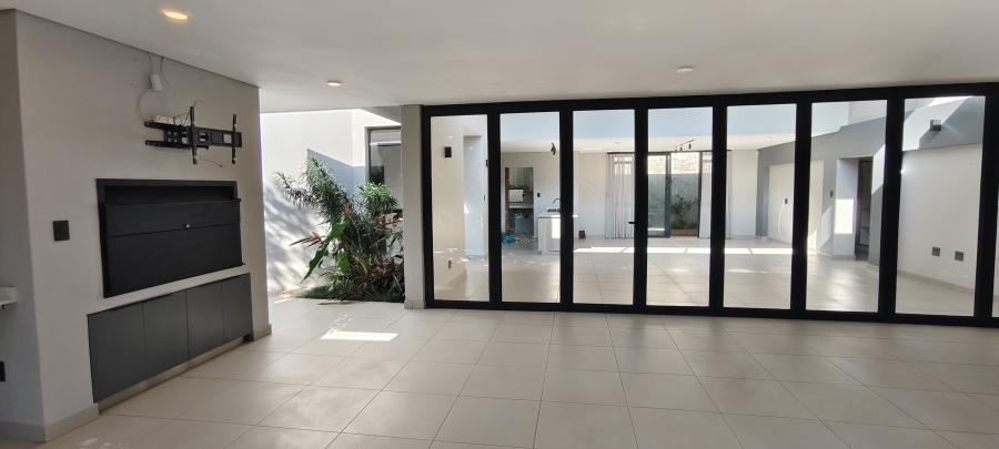 To Let 3 Bedroom Property for Rent in Sonheuwel Ext 1 Mpumalanga