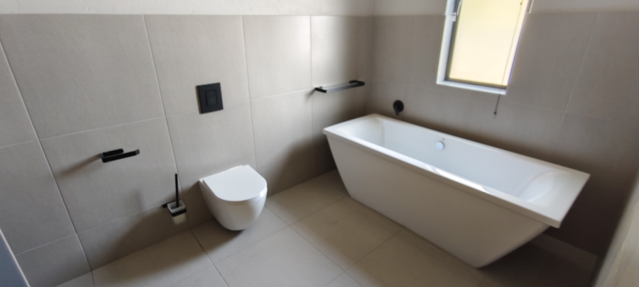 To Let 3 Bedroom Property for Rent in Sonheuwel Ext 1 Mpumalanga