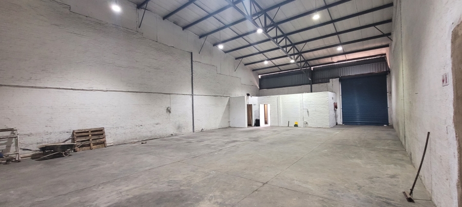 To Let Commercial Property for Rent in Riverside Park Mpumalanga