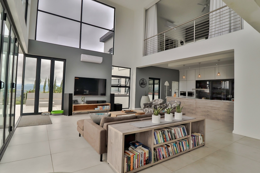 3 Bedroom Property for Sale in Nelspruit Ext 11 Mpumalanga