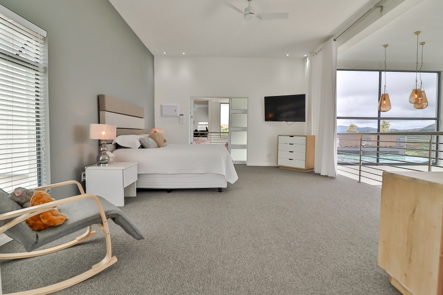 3 Bedroom Property for Sale in Nelspruit Ext 11 Mpumalanga