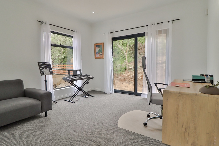 3 Bedroom Property for Sale in Nelspruit Ext 11 Mpumalanga