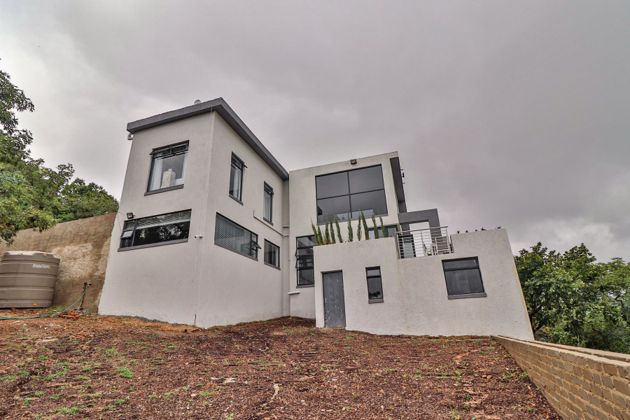 3 Bedroom Property for Sale in Nelspruit Ext 11 Mpumalanga