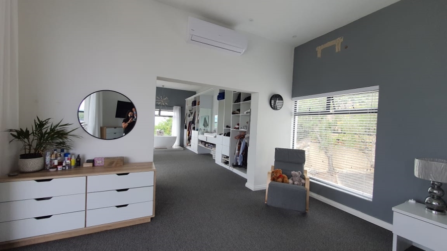 3 Bedroom Property for Sale in Nelspruit Ext 11 Mpumalanga