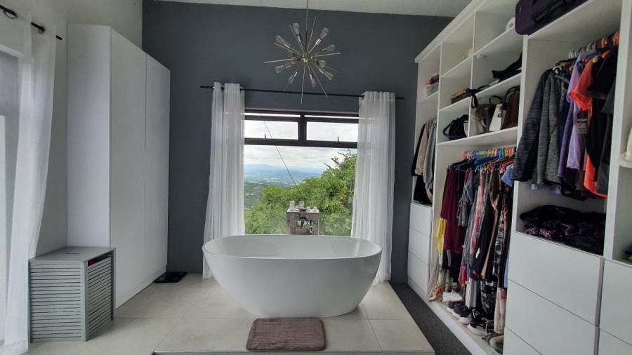 3 Bedroom Property for Sale in Nelspruit Ext 11 Mpumalanga