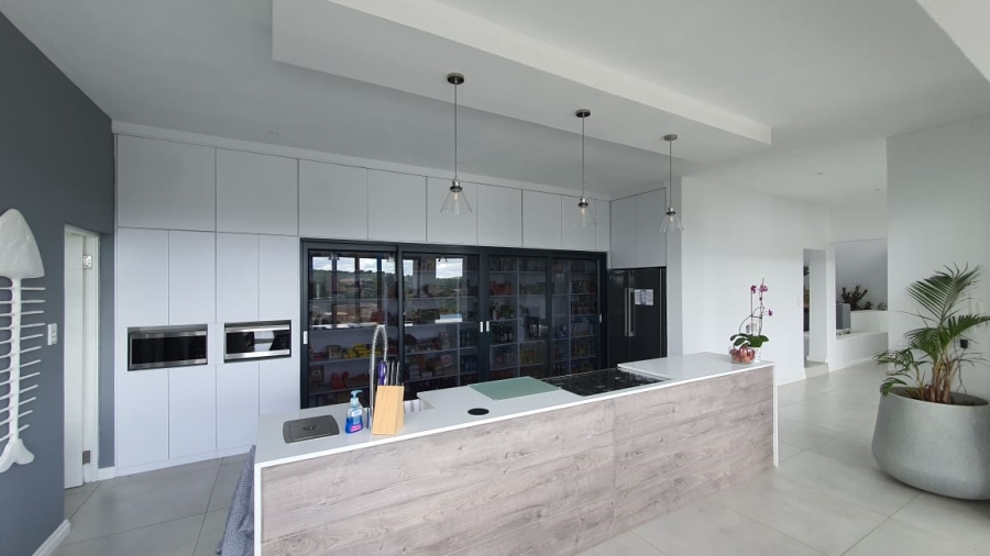 3 Bedroom Property for Sale in Nelspruit Ext 11 Mpumalanga