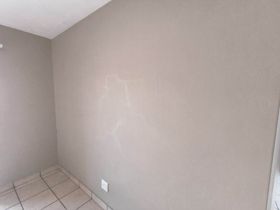 To Let 1 Bedroom Property for Rent in Nelspruit Ext 29 Mpumalanga