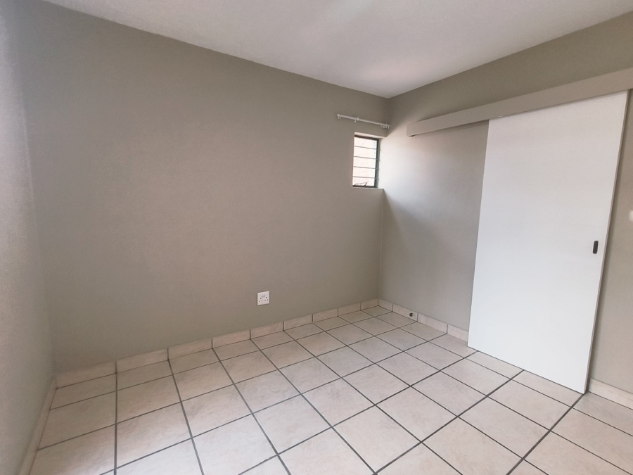 To Let 1 Bedroom Property for Rent in Nelspruit Ext 29 Mpumalanga