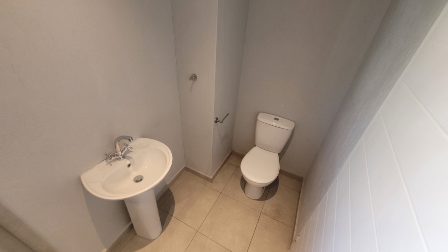 To Let 1 Bedroom Property for Rent in Nelspruit Ext 29 Mpumalanga