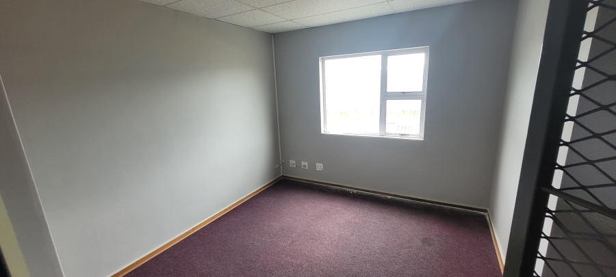 To Let Commercial Property for Rent in White River Mpumalanga