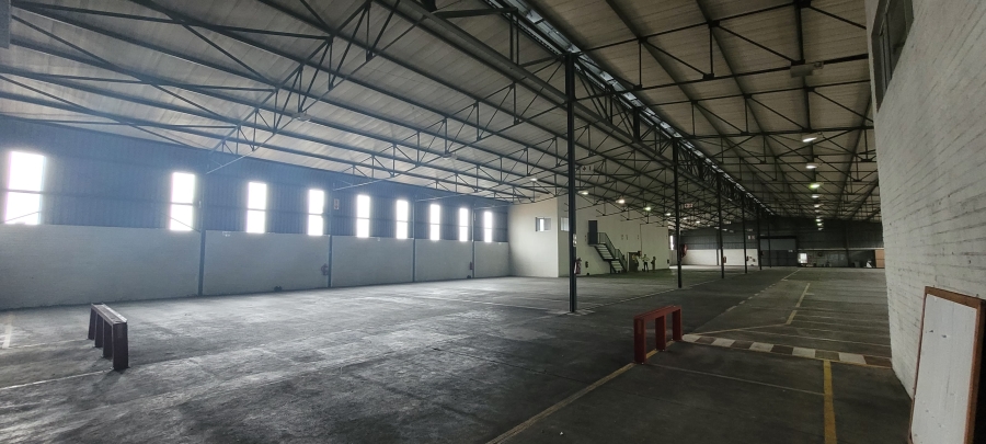 To Let Commercial Property for Rent in White River Mpumalanga