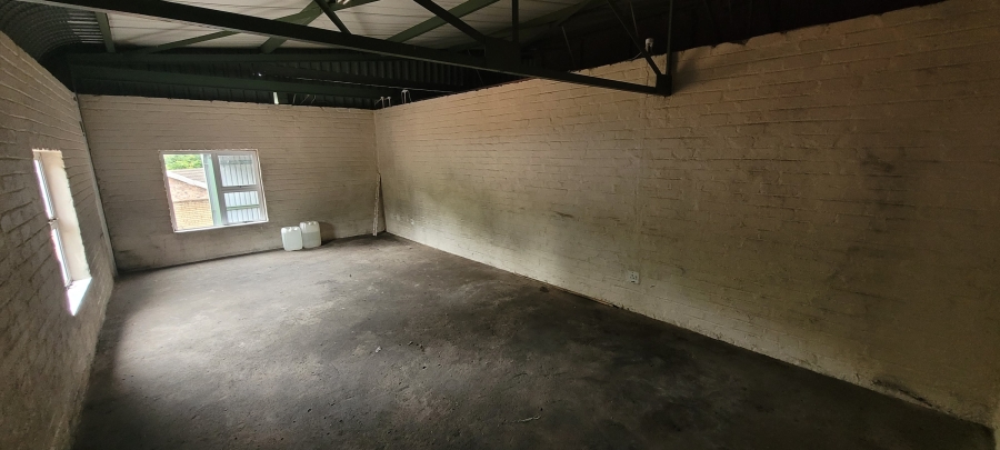 To Let Commercial Property for Rent in White River Mpumalanga