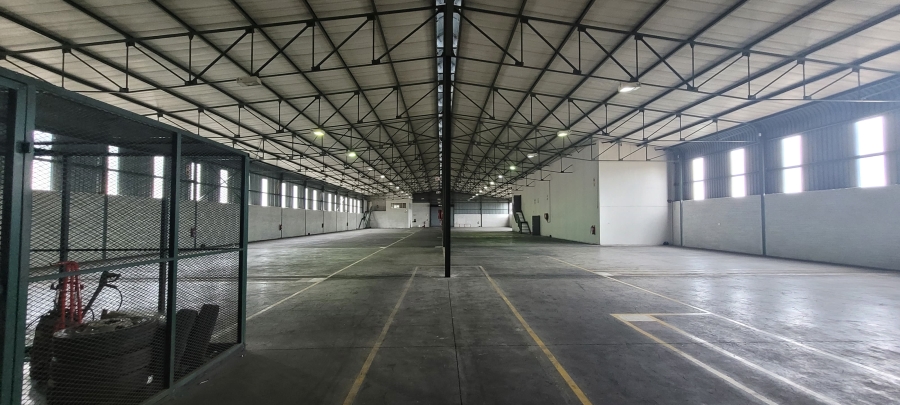 To Let Commercial Property for Rent in White River Mpumalanga