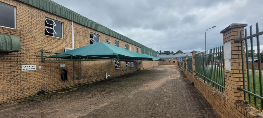 To Let Commercial Property for Rent in White River Mpumalanga