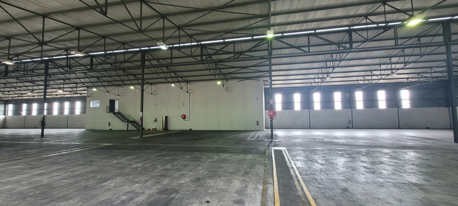 To Let Commercial Property for Rent in White River Mpumalanga