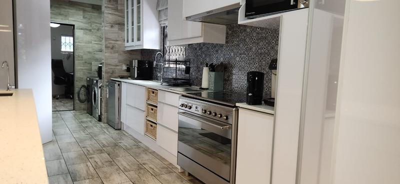 5 Bedroom Property for Sale in Secunda Mpumalanga