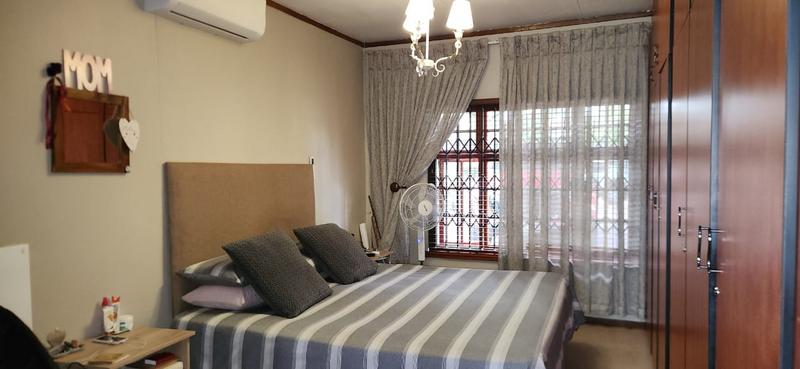 5 Bedroom Property for Sale in Secunda Mpumalanga