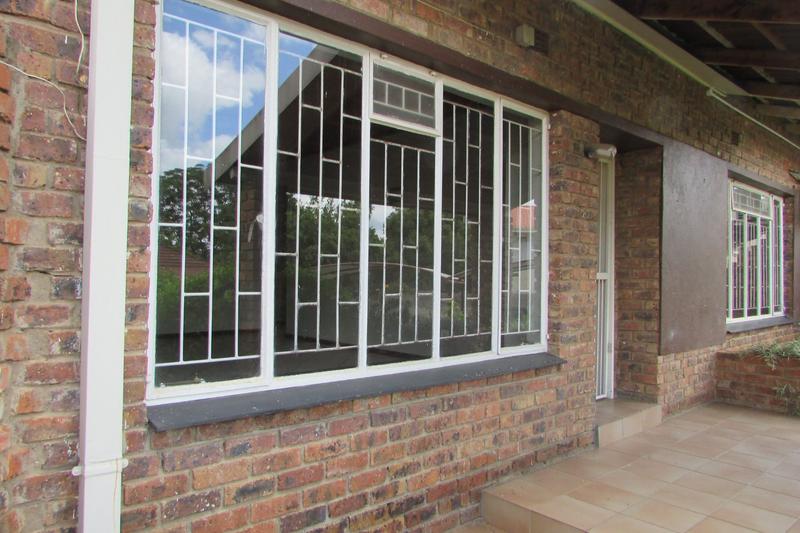 2 Bedroom Property for Sale in White River Mpumalanga