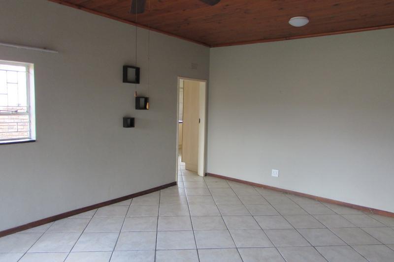 2 Bedroom Property for Sale in White River Mpumalanga