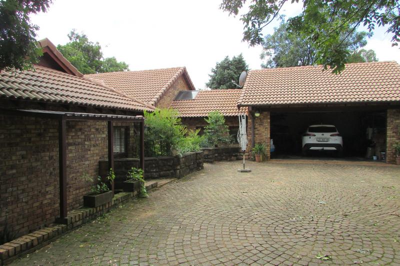 4 Bedroom Property for Sale in White River Country Estate Mpumalanga