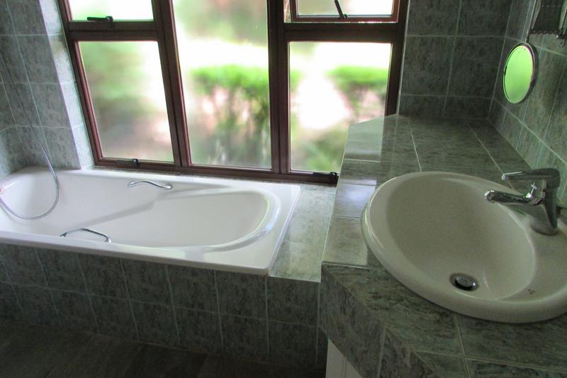 4 Bedroom Property for Sale in White River Country Estate Mpumalanga