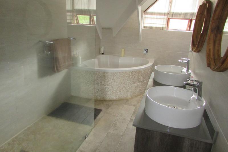 4 Bedroom Property for Sale in White River Ext 1 Mpumalanga