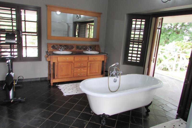 4 Bedroom Property for Sale in White River Ext 1 Mpumalanga